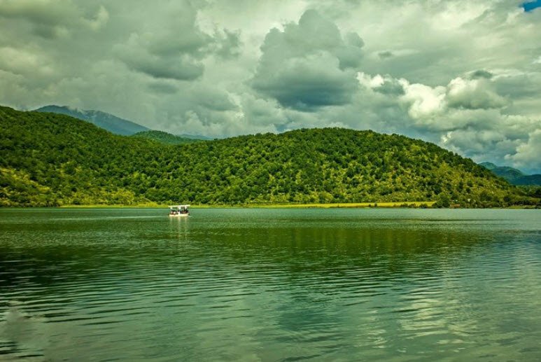 Nohur Lake (Nohurgol), Gabala, Azerbaijan